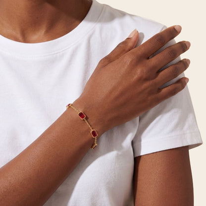 Pulsera Rubí Acero Baño Oro